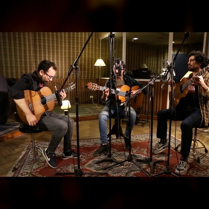 Zabalita y los perro e´ sulky grabando La Cumbreña en estudio